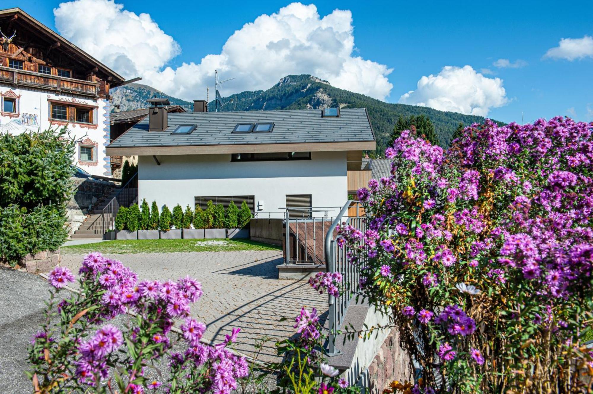 Apartments Dami Ortisei Exteriér fotografie